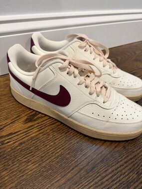 Nike Cream Low-Top Sneakers with Burgundy Swoosh